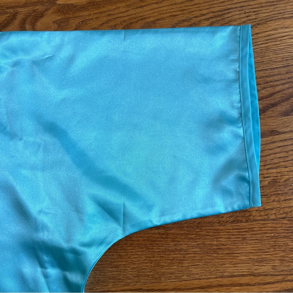 Turquoise Satin Kung Fu / Martial Arts Set – Men’s L / Unisex – Like New - Picture 4 of 7